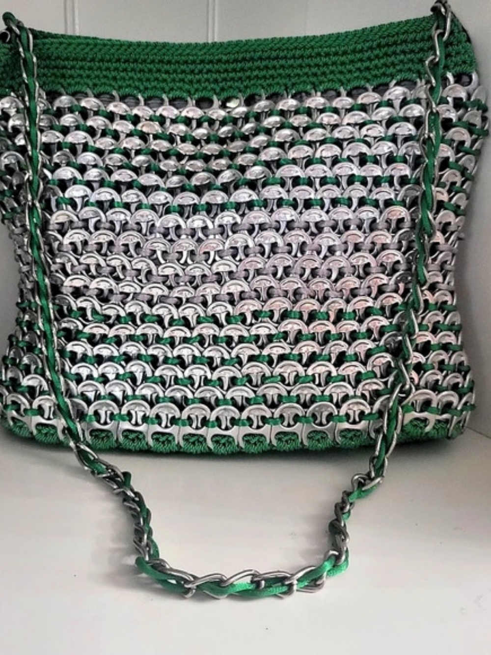 Green & Silver Chain Shoulder Bag Like New
